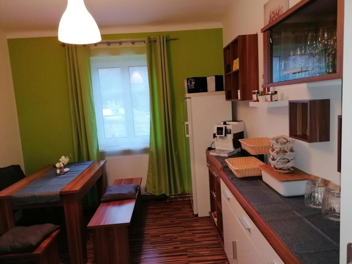 Gaestehaus Ruinenblick Acomodação com café da manhã Spitz an der Donau Exterior foto